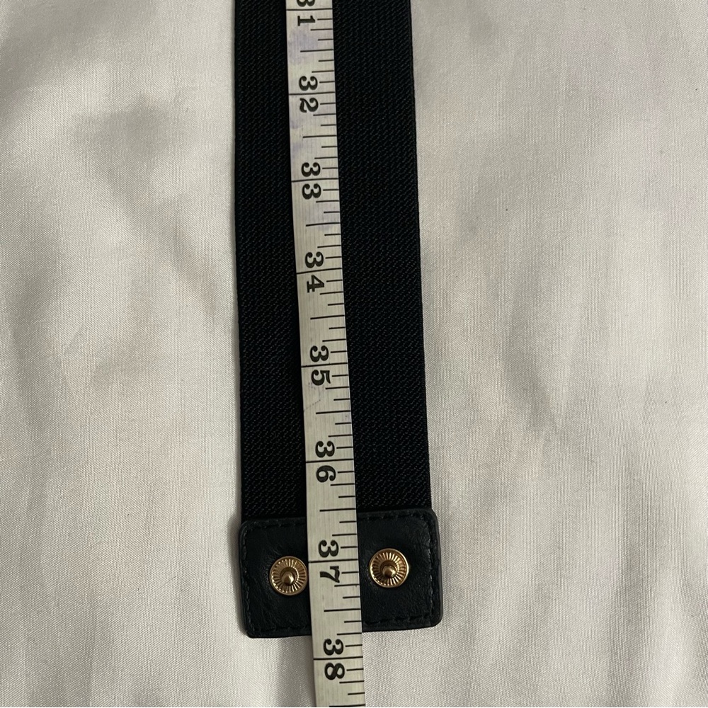Plus size black PU leather gold tone buckle elastic waistband belt - Picture 8 of 9